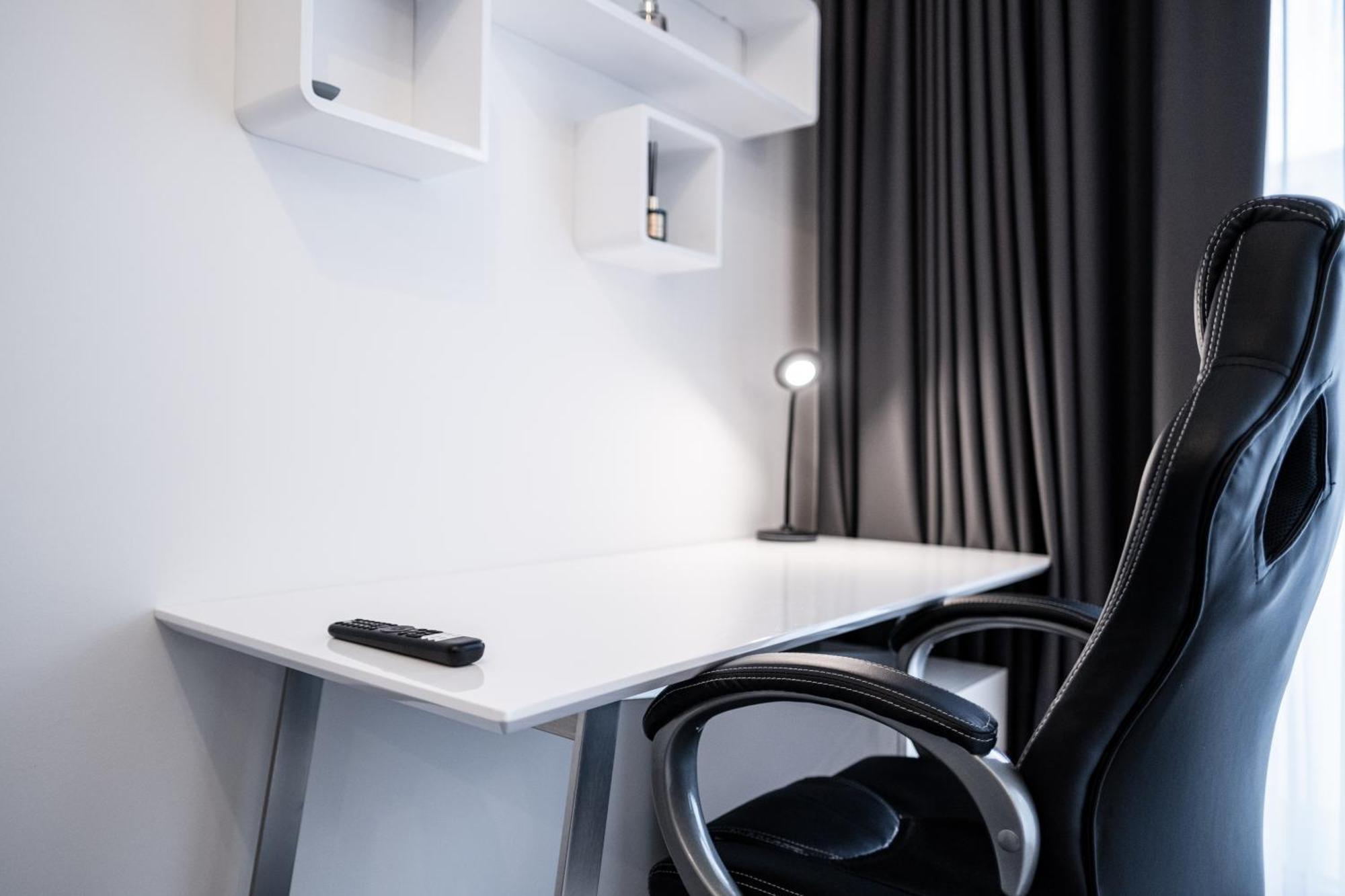 Luxury City Centre Apartment براغ المظهر الخارجي الصورة