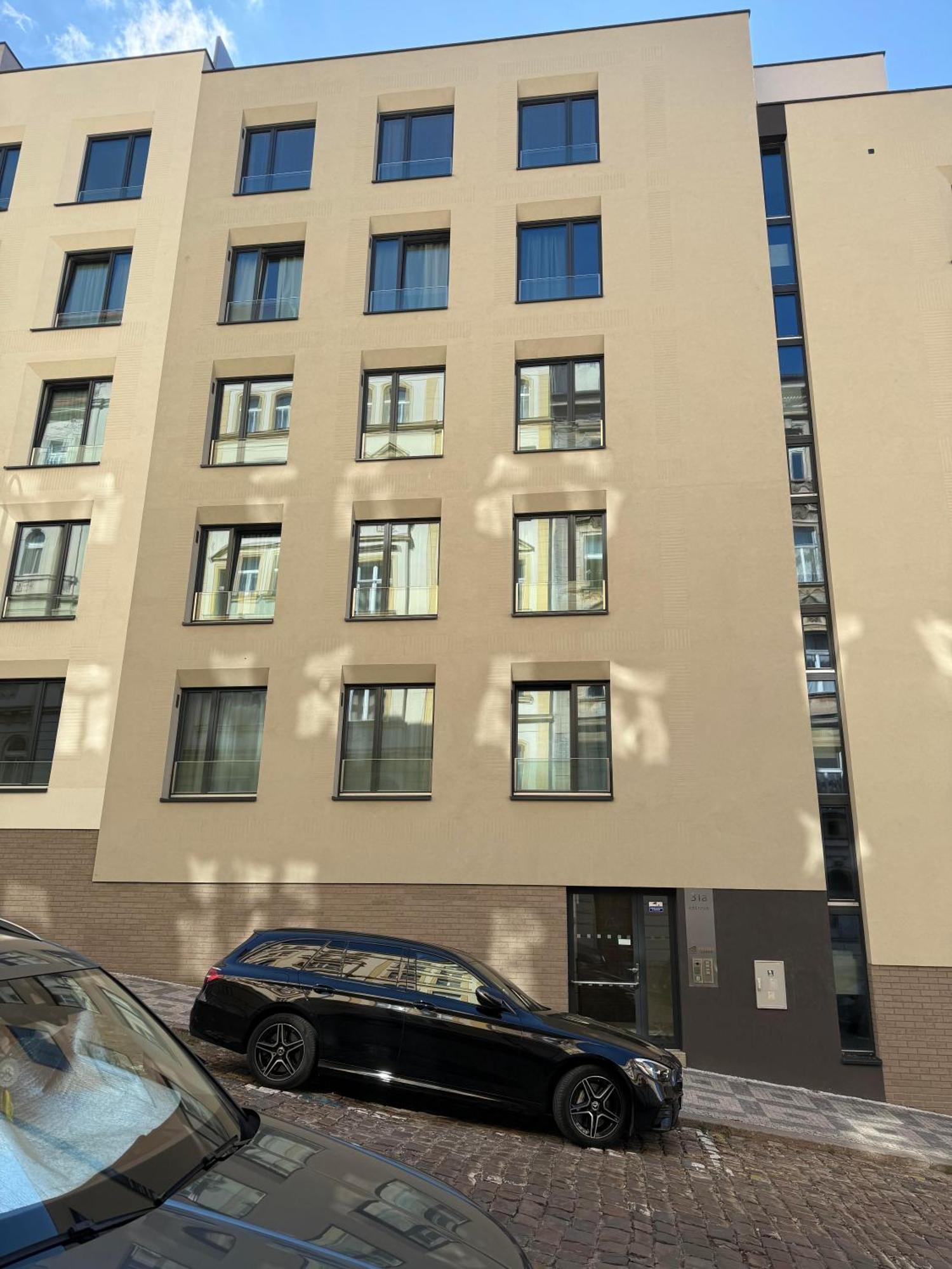 Luxury City Centre Apartment براغ المظهر الخارجي الصورة